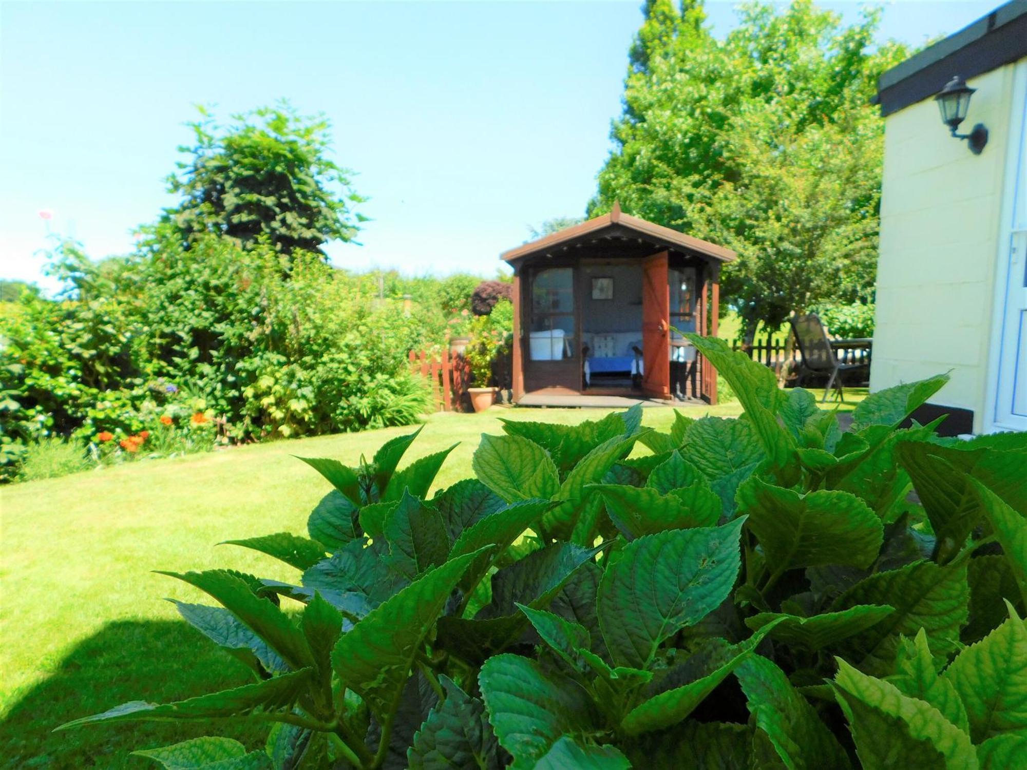Greenbank Cottage Hilgay Bagian luar foto